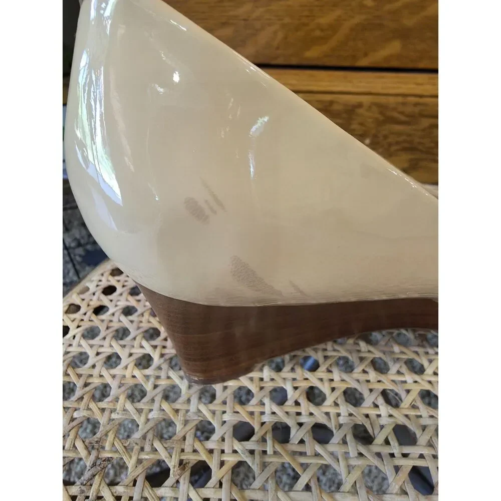 Tory Burch Twiggie Medallion Nude Patent Leather Wedge Pumps Size 9.5 Clean Girl